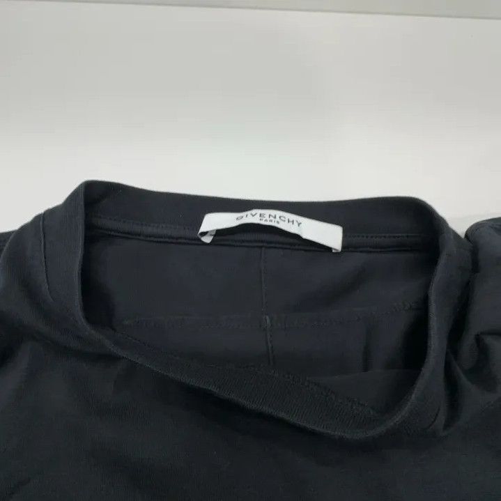 Givenchy Givenchy Solid Round Neck Short-Sleeve T-Shirt Size US M / EU 48-50 / 2 - 6 Thumbnail