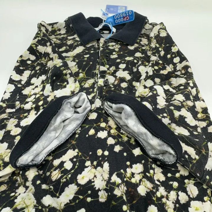 Givenchy Givenchy Floral Print Short-Sleeve T-Shirt Size US L / EU 52-54 / 3 - 9 Thumbnail
