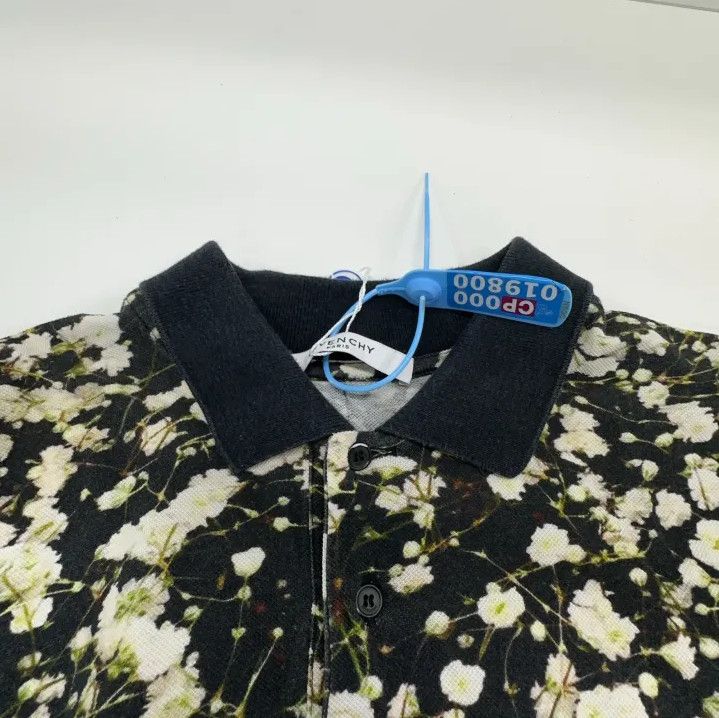Givenchy Givenchy Floral Print Short-Sleeve T-Shirt Size US L / EU 52-54 / 3 - 6 Thumbnail