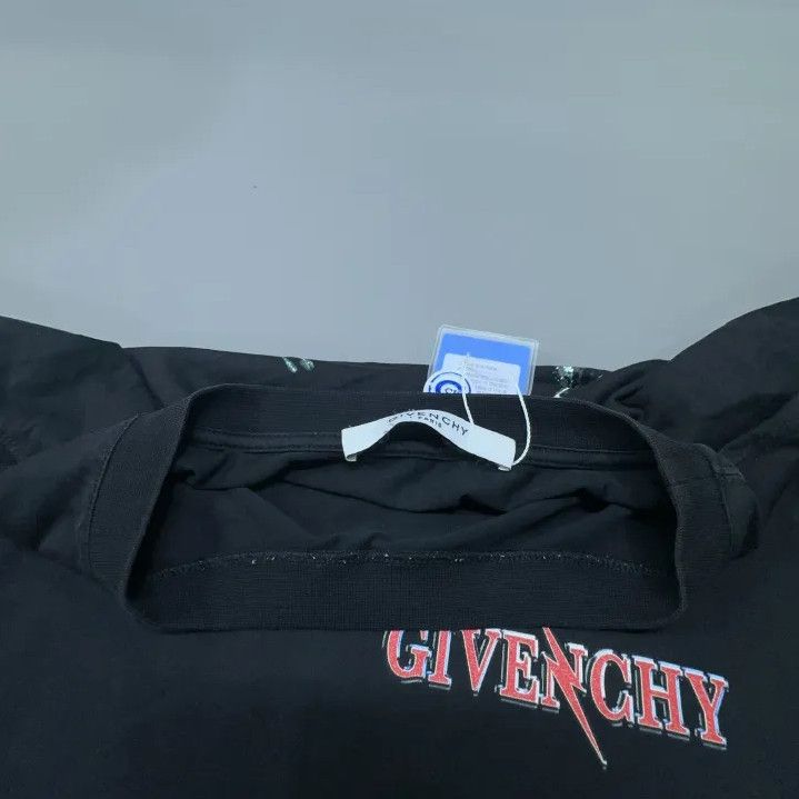Givenchy Givenchy FW22 Letter Logo Short Sleeve T-Shirt Size US XL / EU 56 / 4 - 8 Thumbnail