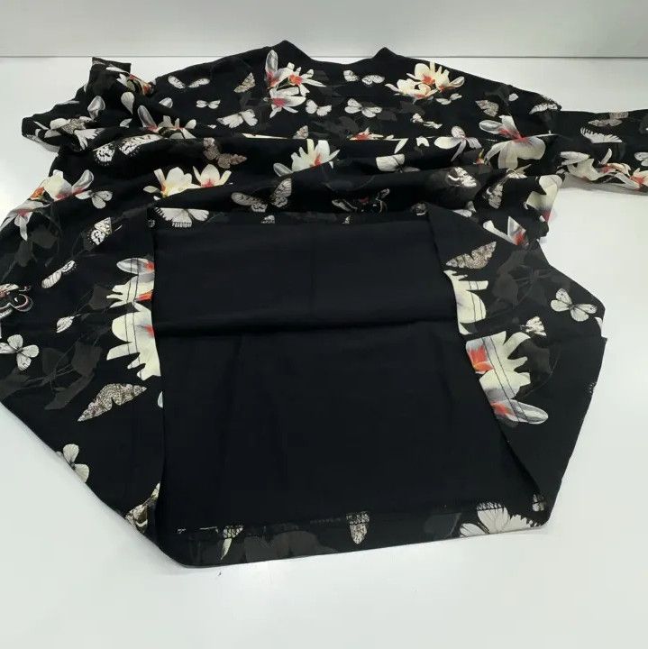 Givenchy Givenchy Floral Butterfly Print Short-Sleeve T-Shirt Size US S / EU 44-46 / 1 - 8 Thumbnail