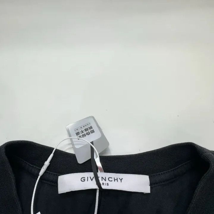 Givenchy Givenchy Letter Print Short-Sleeve T-Shirt Size US M / EU 48-50 / 2 - 4 Thumbnail