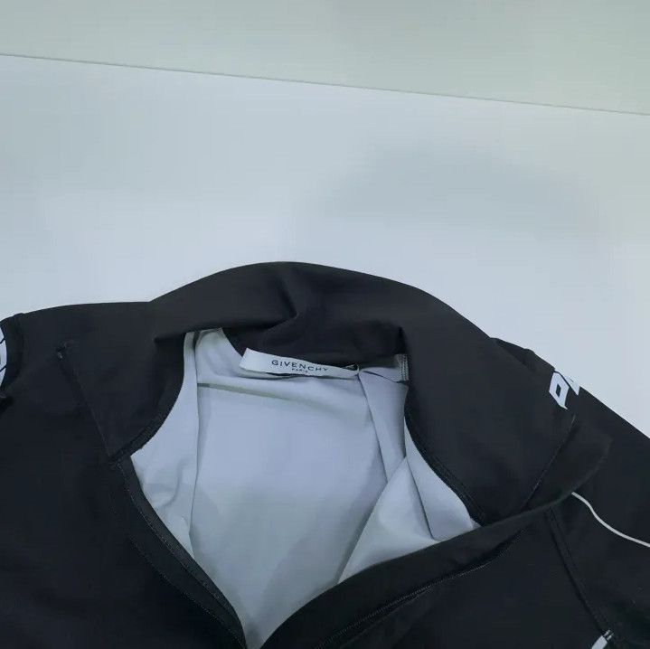 Givenchy Givenchy Solid Print Half-Zip Long-Sleeve T-Shirt Size US M / EU 48-50 / 2 - 6 Thumbnail