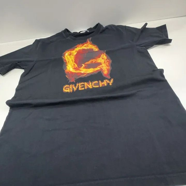 Givenchy Givenchy Flame Print Short Sleeve T-Shirt Size US M / EU 48-50 / 2 - 10 Thumbnail