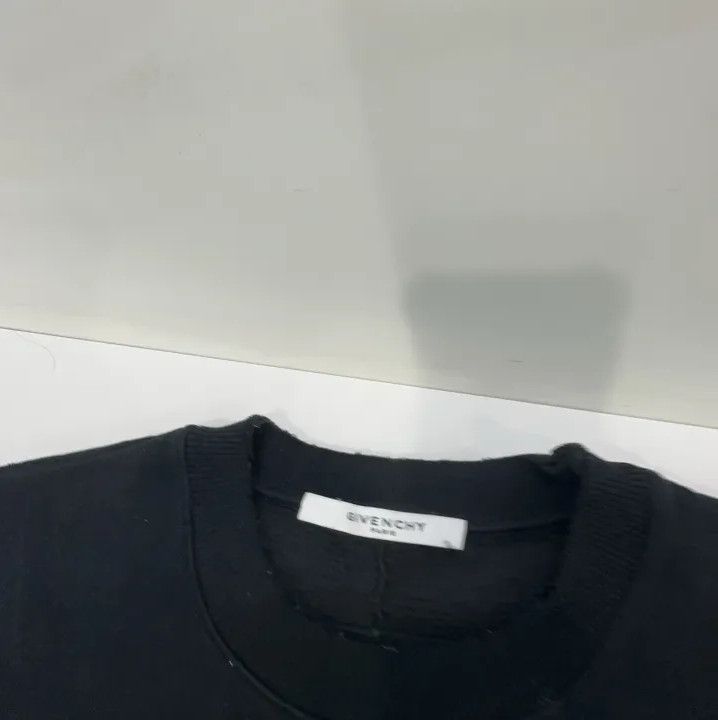 Givenchy Givenchy Paris Letter Print Hole Design Sweatshirt Size US S / EU 44-46 / 1 - 5 Thumbnail