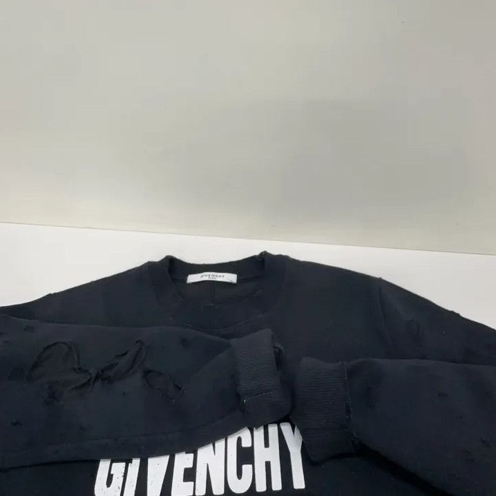 Givenchy Givenchy Paris Letter Print Hole Design Sweatshirt Size US S / EU 44-46 / 1 - 9 Thumbnail