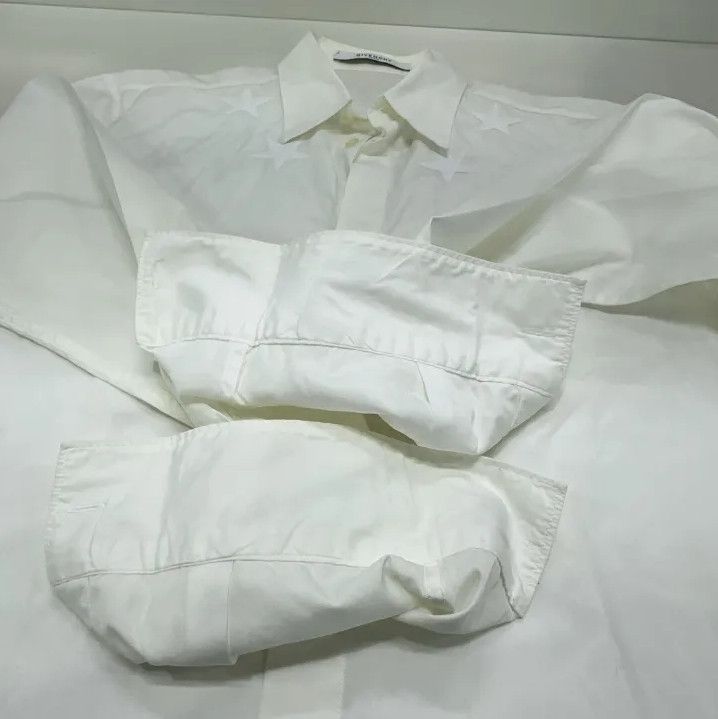 Givenchy Givenchy SS21 Star Embroidery Loose Long-Sleeve Shirt Size US M / EU 48-50 / 2 - 9 Thumbnail