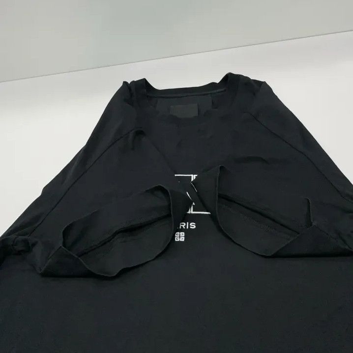 Givenchy Givenchy SS22 Logo Embroidery Solid Short Sleeve T-shirt Size US M / EU 48-50 / 2 - 11 Thumbnail