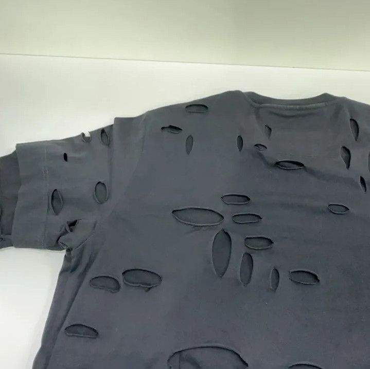 Givenchy Givenchy SS23 Logo Print Tear Detail Short Sleeve T-shirt Size US S / EU 44-46 / 1 - 14 Thumbnail