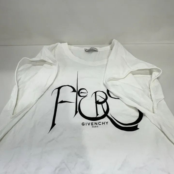 Givenchy Givenchy Pattern Letter Sleeveless Vest Size US L / EU 52-54 / 3 - 12 Thumbnail