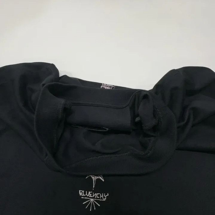 Givenchy Givenchy Cross Rhinestone Design Short Sleeve T-Shirt Size US XS / EU 42 / 0 - 7 Thumbnail