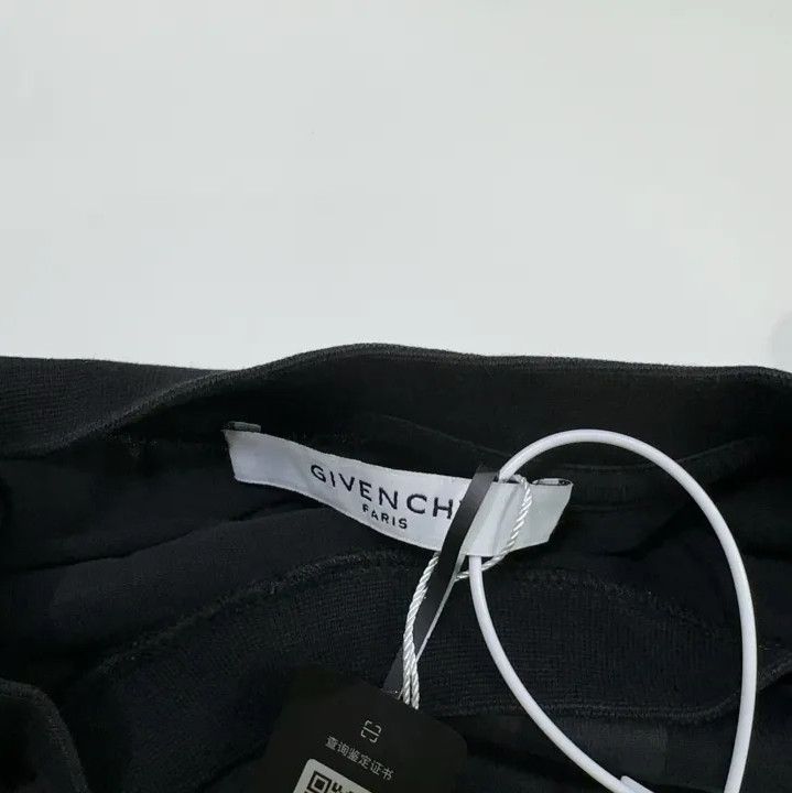 Givenchy Givenchy Graphic Print Short Sleeve T-Shirt Size US M / EU 48-50 / 2 - 6 Thumbnail