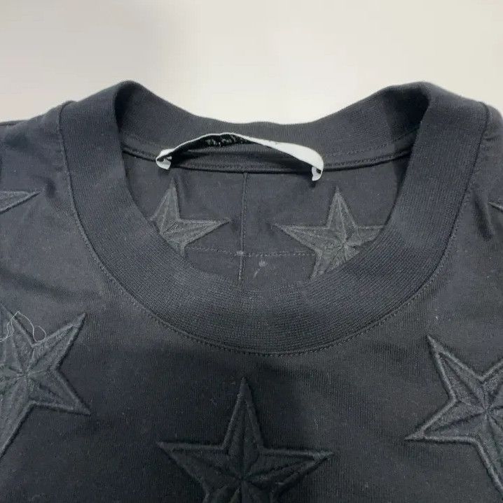 Givenchy GIVENCHY Men's Cotton Star Embroidery Short-Sleeve T-Shirt Size US XS / EU 42 / 0 - 6 Thumbnail