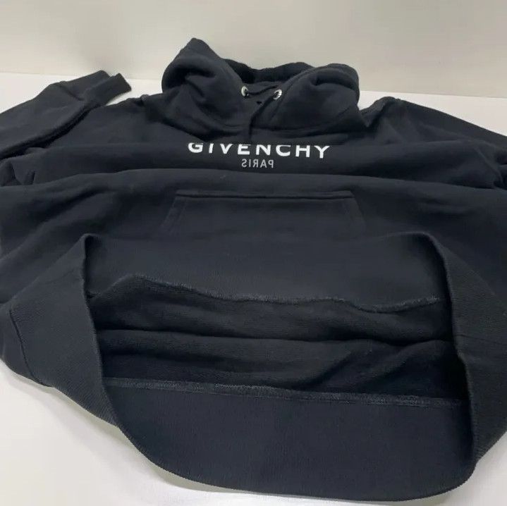 Givenchy Givenchy SS22 Logo Print Black Long-Sleeve Hoodie Size US M / EU 48-50 / 2 - 9 Thumbnail