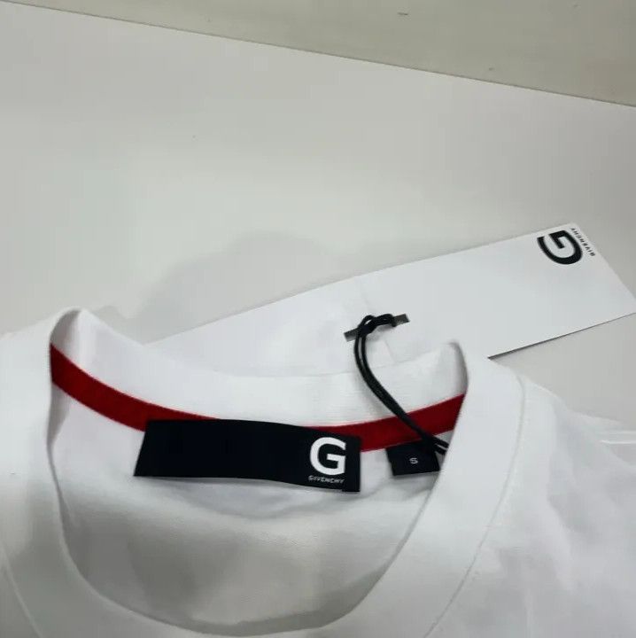 Givenchy Givenchy Solid Casual Crew Neck Short-Sleeve T-Shirt Size US S / EU 44-46 / 1 - 5 Thumbnail