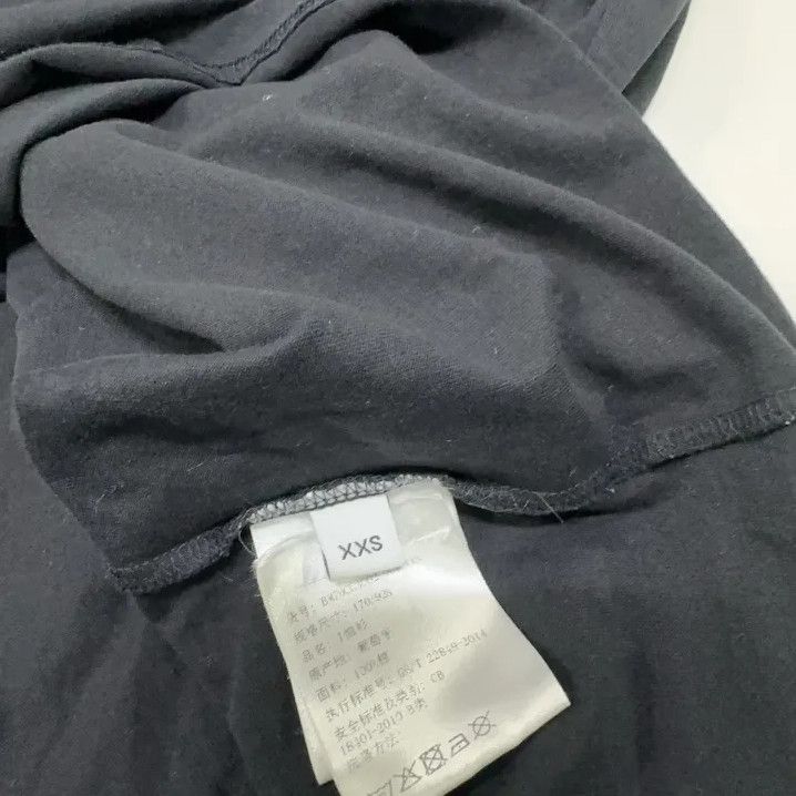 Givenchy Givenchy Solid Cracked Logo Crew Neck Short-Sleeve T-Shirt Size US XXS / EU 40 - 5 Thumbnail