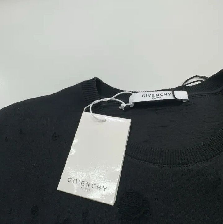 Givenchy Givenchy Paris Distressed Crewneck Long-Sleeve Sweater Size US XS / EU 42 / 0 - 6 Thumbnail