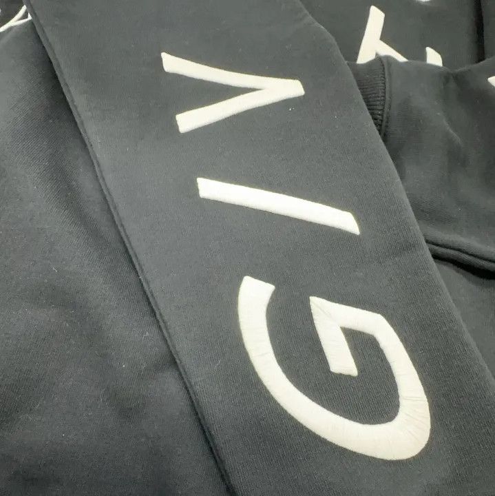 Givenchy Givenchy Men's Solid Black Long-Sleeve Sweatshirt Size US XL / EU 56 / 4 - 7 Thumbnail