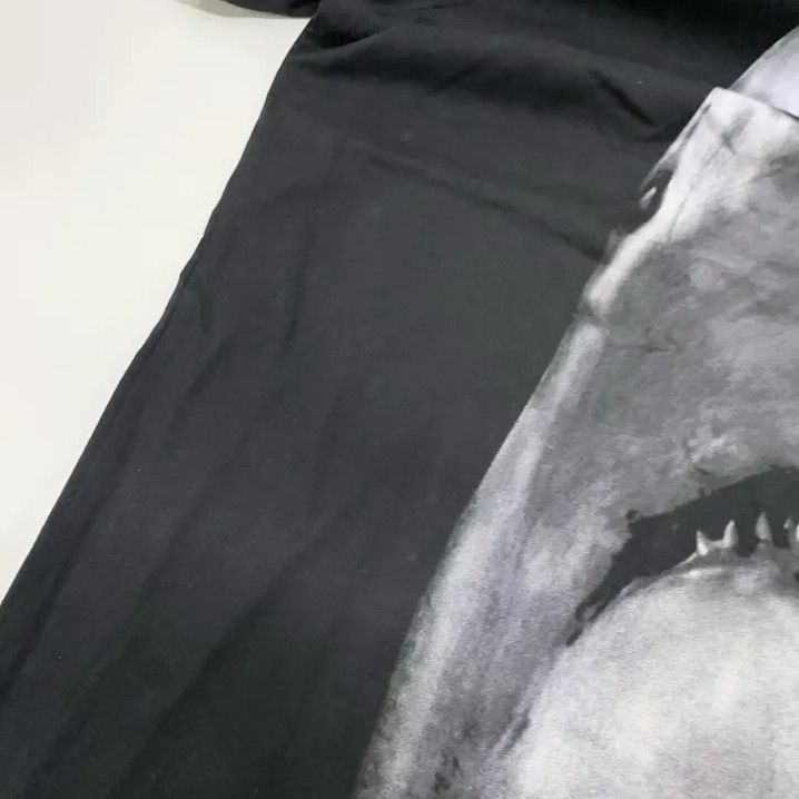Givenchy Givenchy Shark Print Loose Short-Sleeve T-Shirt Size US S / EU 44-46 / 1 - 10 Thumbnail