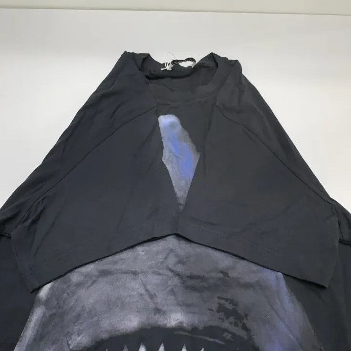 Givenchy Givenchy Shark Print Loose Short-Sleeve T-Shirt Size US S / EU 44-46 / 1 - 9 Thumbnail