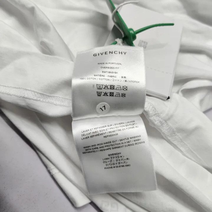 Givenchy GIVENCHY SS23 Letter Logo Print Loose Short Sleeve T-Shirt Size US M / EU 48-50 / 2 - 7 Thumbnail