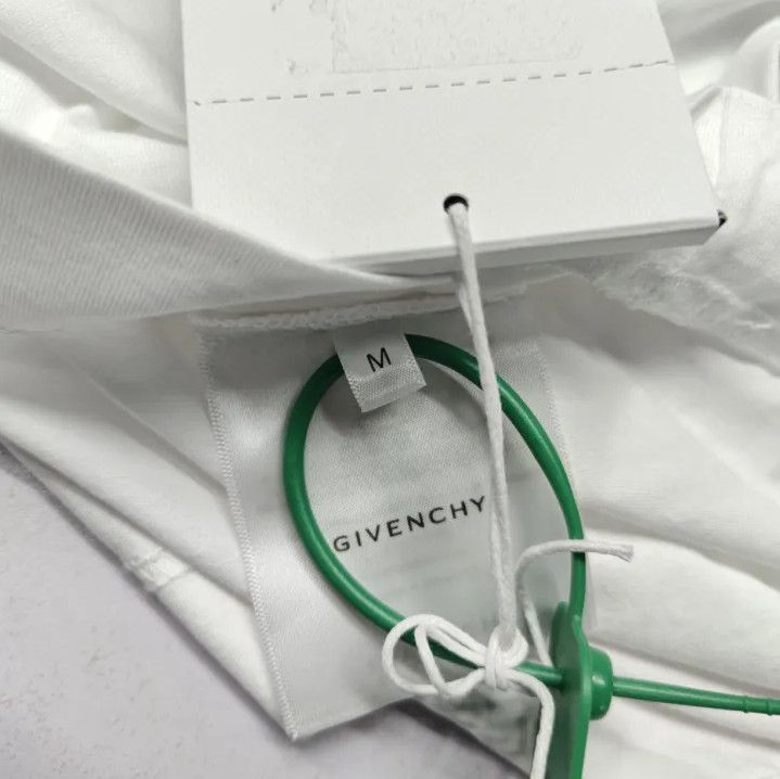Givenchy GIVENCHY SS23 Letter Logo Print Loose Short Sleeve T-Shirt Size US M / EU 48-50 / 2 - 6 Thumbnail
