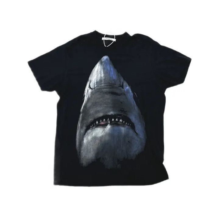 Givenchy Givenchy Shark Print Loose Short Sleeve T-Shirt Size US S / EU 44-46 / 1 - 2 Thumbnail