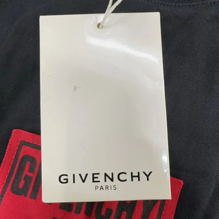 Givenchy Givenchy Round Neck Logo Print Casual T-Shirt Size US L / EU 52-54 / 3 - 6 Thumbnail