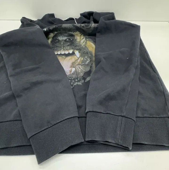 Givenchy Givenchy Classic Dog Print Round Neck Sweatshirt Size US L / EU 52-54 / 3 - 10 Thumbnail