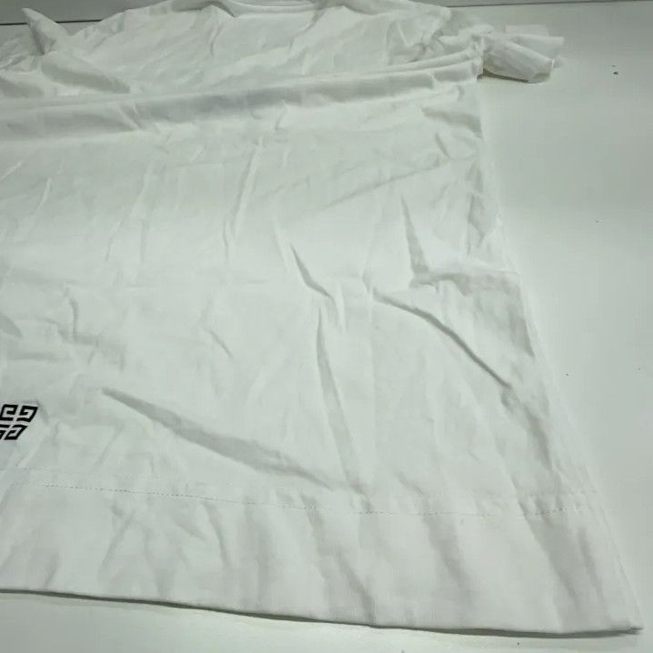 Givenchy Givenchy SS23 Letter Print Short Sleeve T-Shirt Size US XS / EU 42 / 0 - 14 Thumbnail