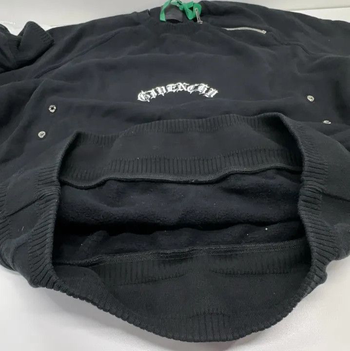 Givenchy Givenchy FW21 Loose Logo Zip Metal Detail Sweatshirt Size US XS / EU 42 / 0 - 9 Thumbnail