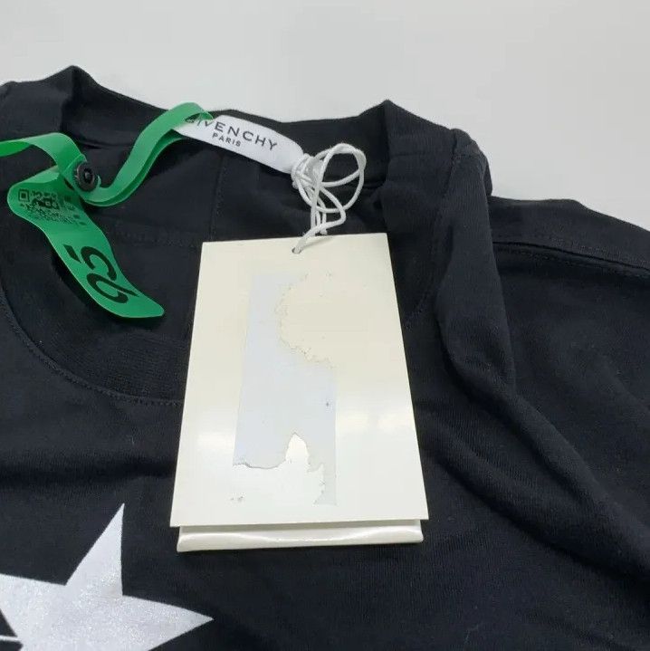Givenchy Givenchy Graphic Print Loose Short-Sleeve T-Shirt Size US M / EU 48-50 / 2 - 6 Thumbnail