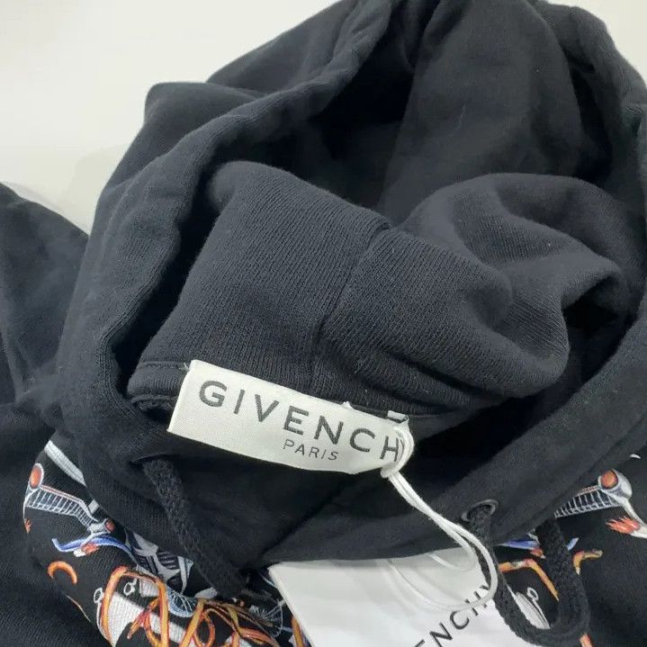Givenchy Givenchy FW21 Oversized Printed Hooded Sweatshirt Size US L / EU 52-54 / 3 - 7 Thumbnail