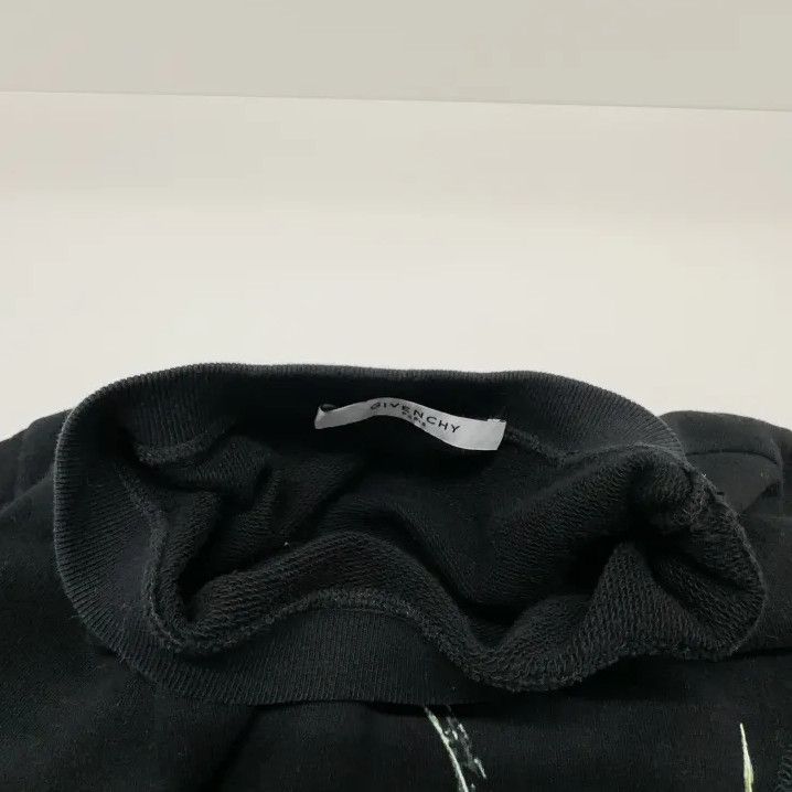 Givenchy Givenchy Men's Pattern Print Long-Sleeve Sweatshirt Size US S / EU 44-46 / 1 - 8 Thumbnail