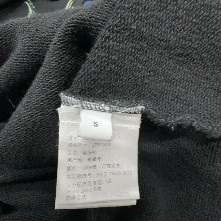 Givenchy Givenchy Men's Pattern Print Long-Sleeve Sweatshirt Size US S / EU 44-46 / 1 - 4 Thumbnail