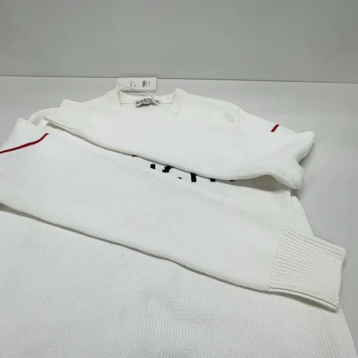 Givenchy Givenchy Logo Letter Print Crewneck Pullover Sweater Size US S / EU 44-46 / 1 - 12 Thumbnail
