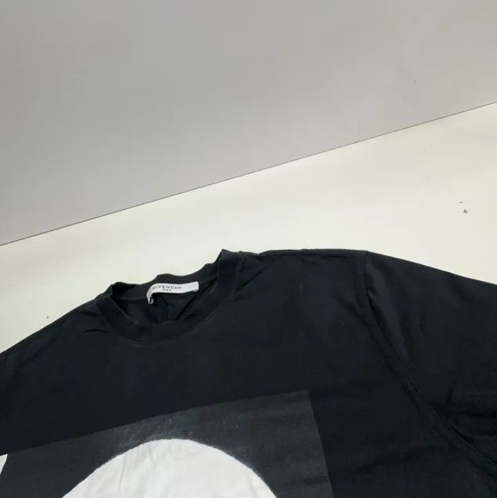 Givenchy Givenchy Casual Round Neck Graphic T-Shirt Size US S / EU 44-46 / 1 - 7 Thumbnail