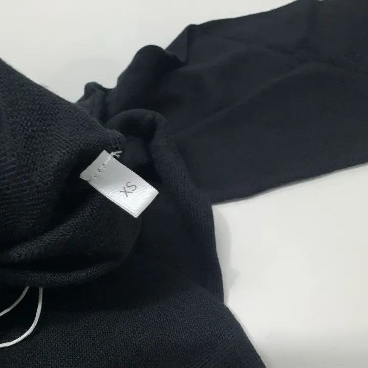 Givenchy Givenchy Men's Round-Neck Comfort Knit Sweater Size US XS / EU 42 / 0 - 7 Thumbnail