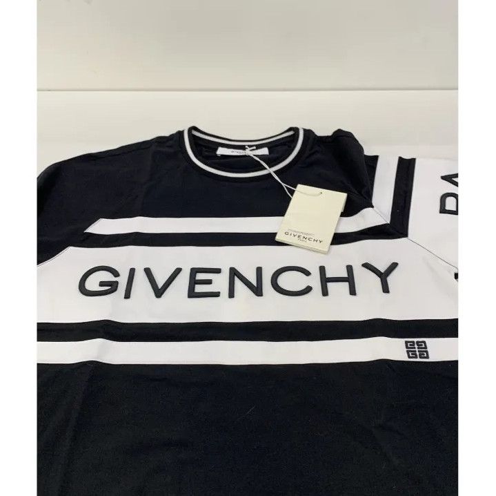 Givenchy Givenchy SS24 Striped Letter Print Short-Sleeve T-Shirt Size US XS / EU 42 / 0 - 5 Thumbnail
