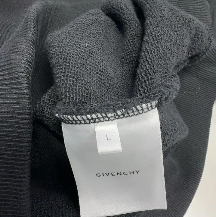 Givenchy Givenchy FW22 Classic Letter Print Crewneck Sweatshirt Size US L / EU 52-54 / 3 - 13 Thumbnail