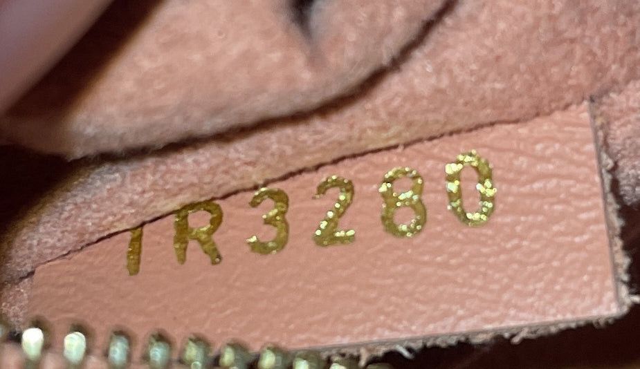 Louis Vuitton Petite Malle Souple Handbag Size ONE SIZE - 9 Thumbnail