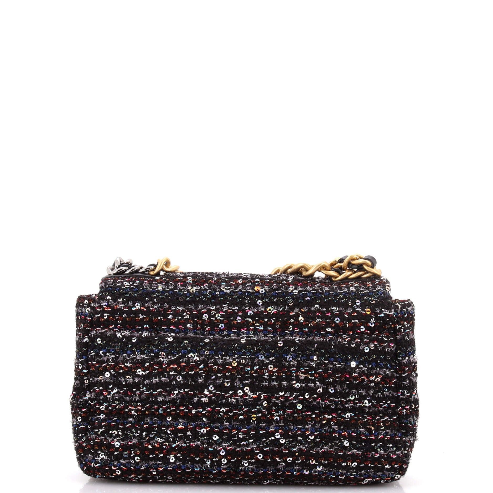Chanel 19 Flap Bag Size ONE SIZE - 3 Thumbnail