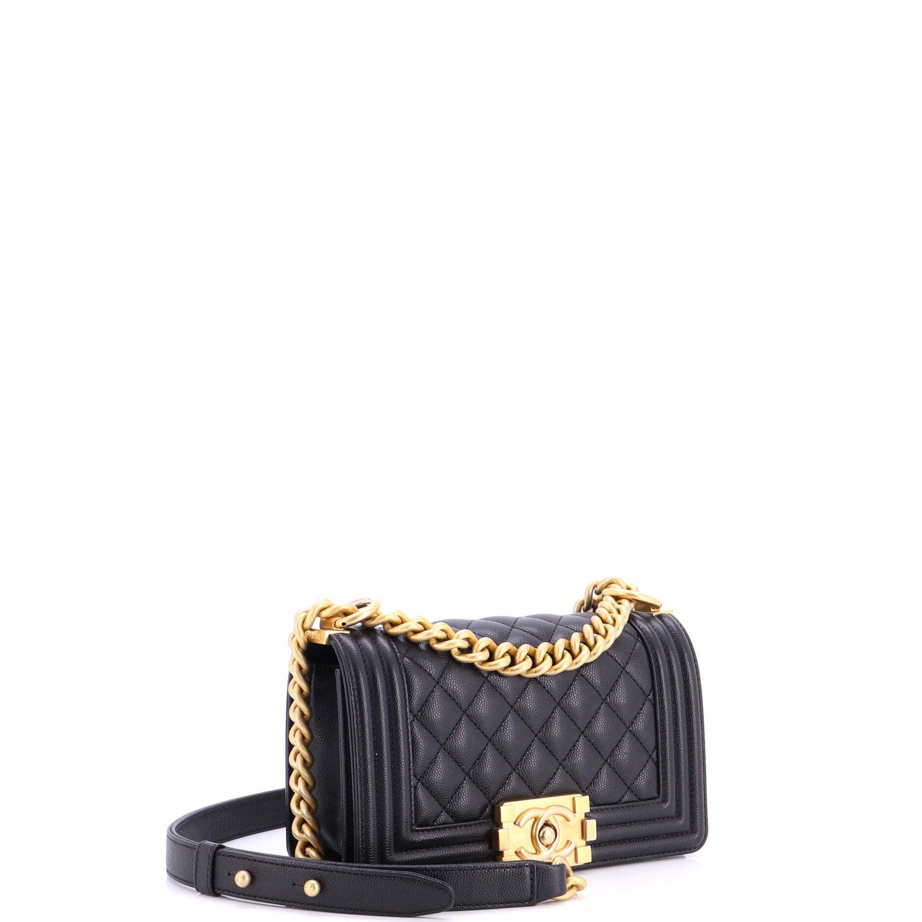 Chanel Boy Flap Bag Size ONE SIZE - 3 Thumbnail