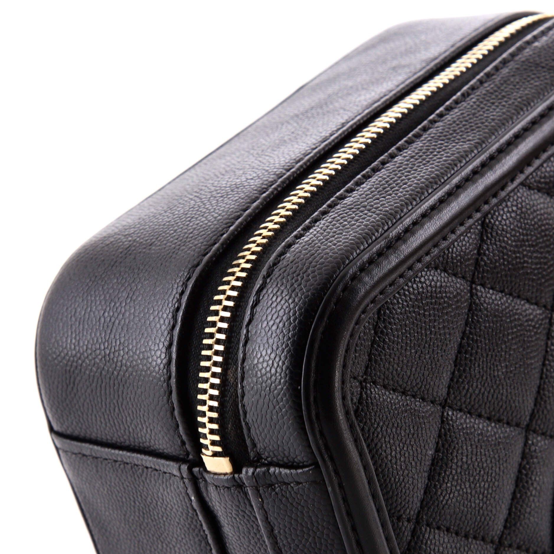 Chanel Filigree Vanity Case Size ONE SIZE - 7 Thumbnail