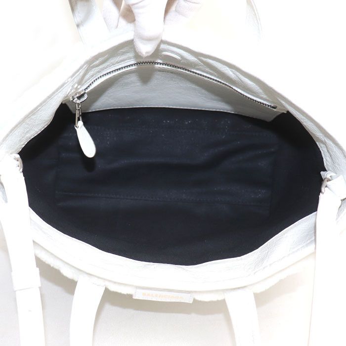 Balenciaga Balenciaga Balenciaga Barbes Small Shearling Leather 2way Shoulder Bag Leather Shoulder Bag 671404 DUTY FREE for USA Size ONE SIZE - 4 Thumbnail