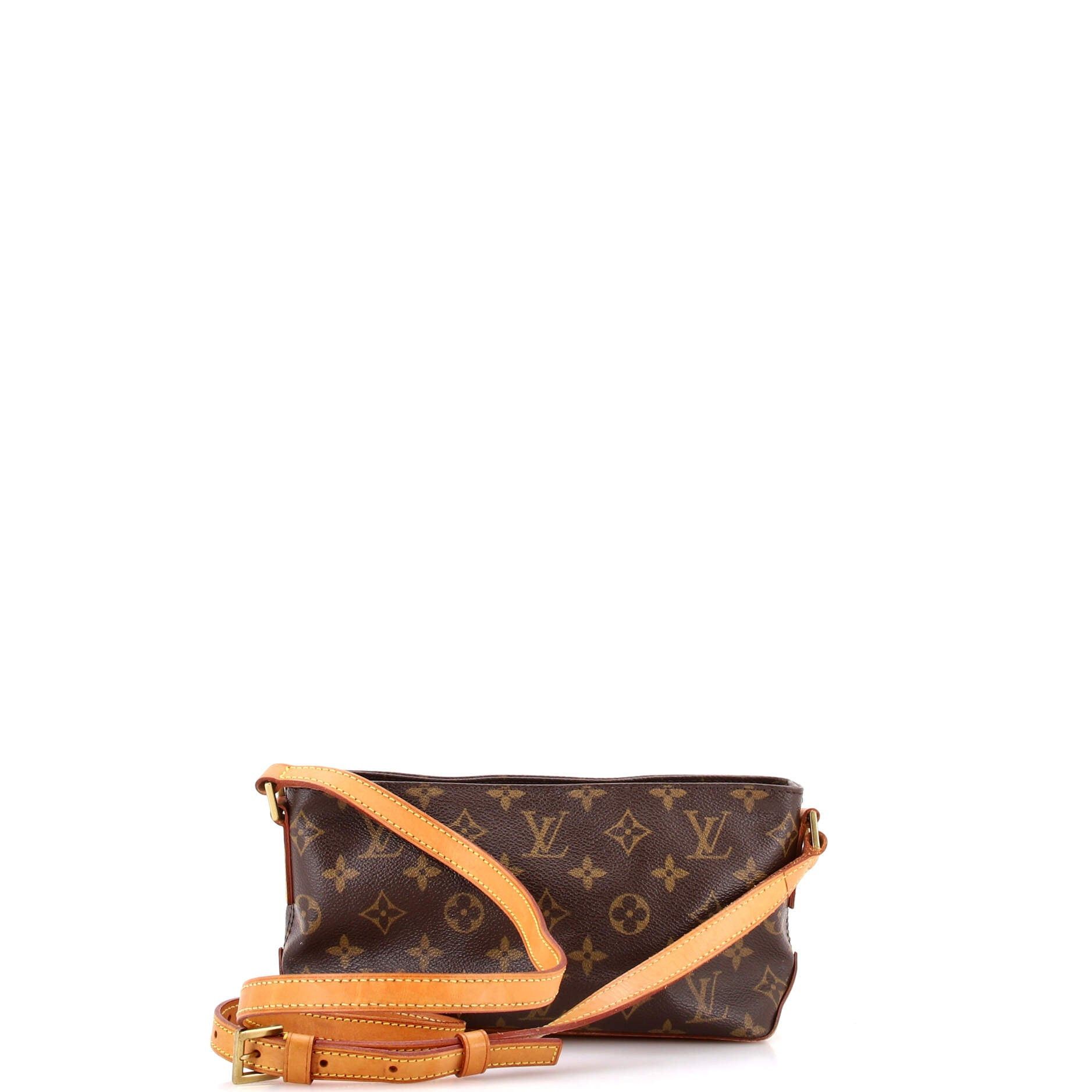 Louis Vuitton Trotteur Handbag Size ONE SIZE - 3 Thumbnail