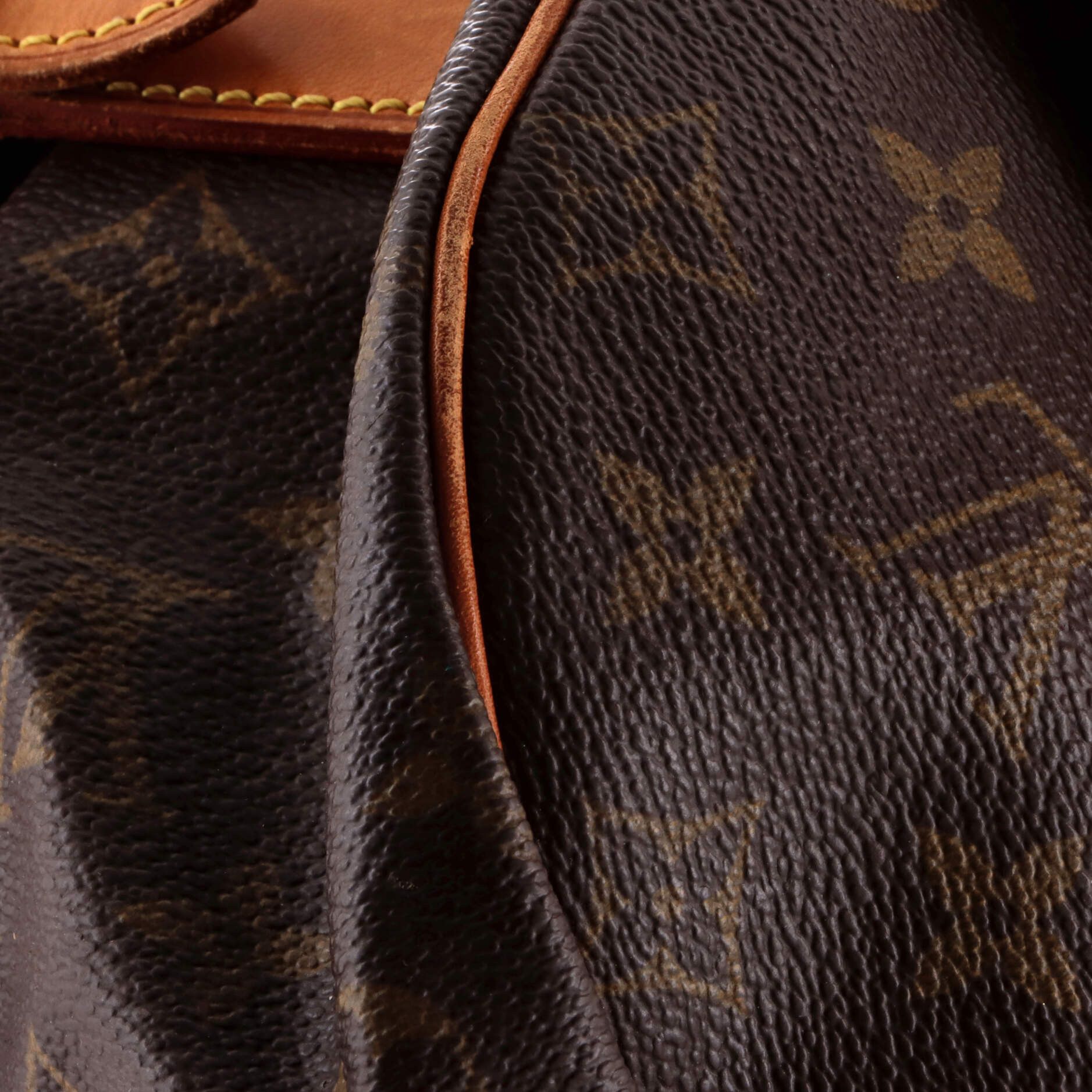 Louis Vuitton Saumur Handbag Size ONE SIZE - 8 Thumbnail