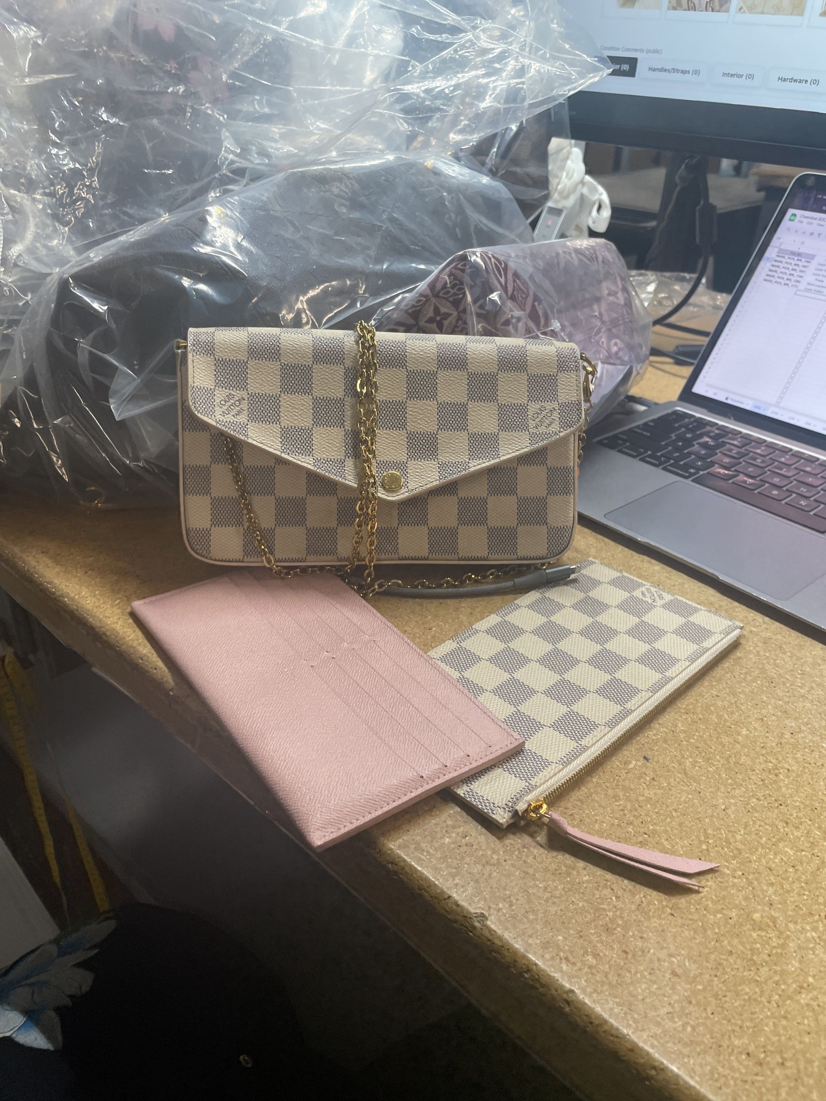 Louis Vuitton Felicie Pochette Size ONE SIZE - 8 Thumbnail