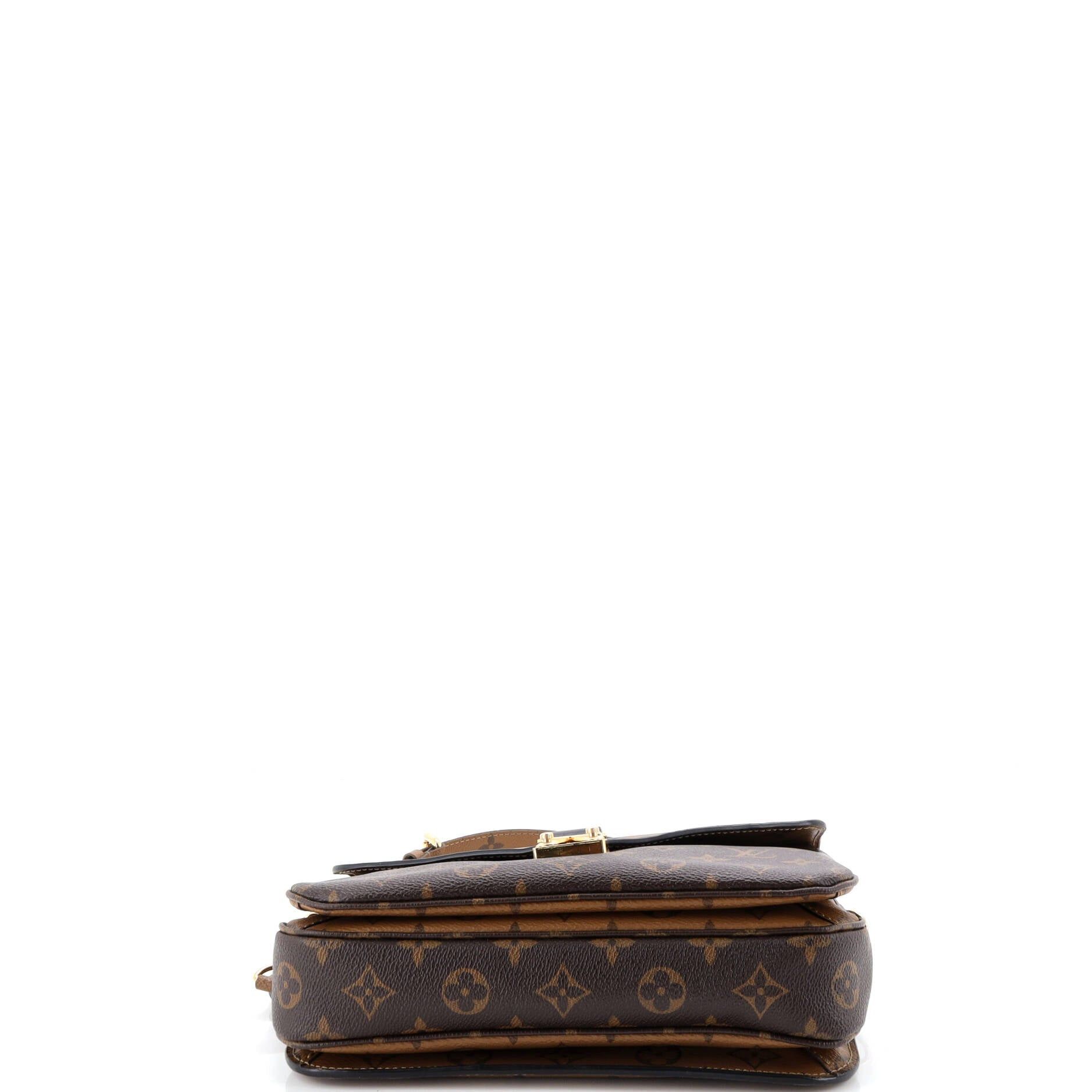 Louis Vuitton Pochette Metis Size ONE SIZE - 4 Thumbnail