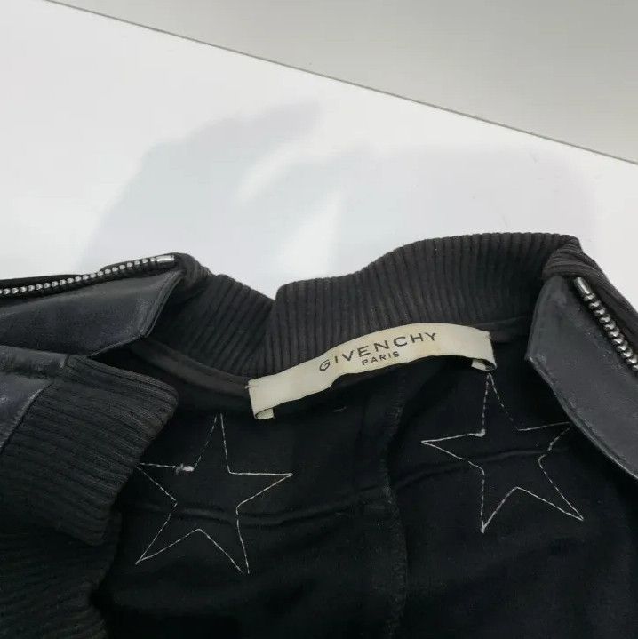 Givenchy Givenchy Star-Embellished Black Bomber Jacket Size US M / EU 48-50 / 2 - 5 Thumbnail